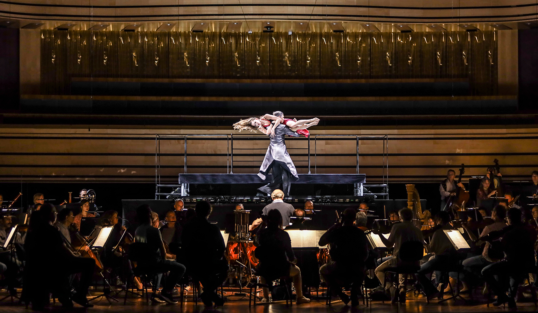 Budapest Festival Orchestra | Eva Duda Dance Company | Iván Fischer | Elisabeth Leonskaja - Schubert | Mozart | Bartók - Summer 2026 — Lucerne Festival Orchestra