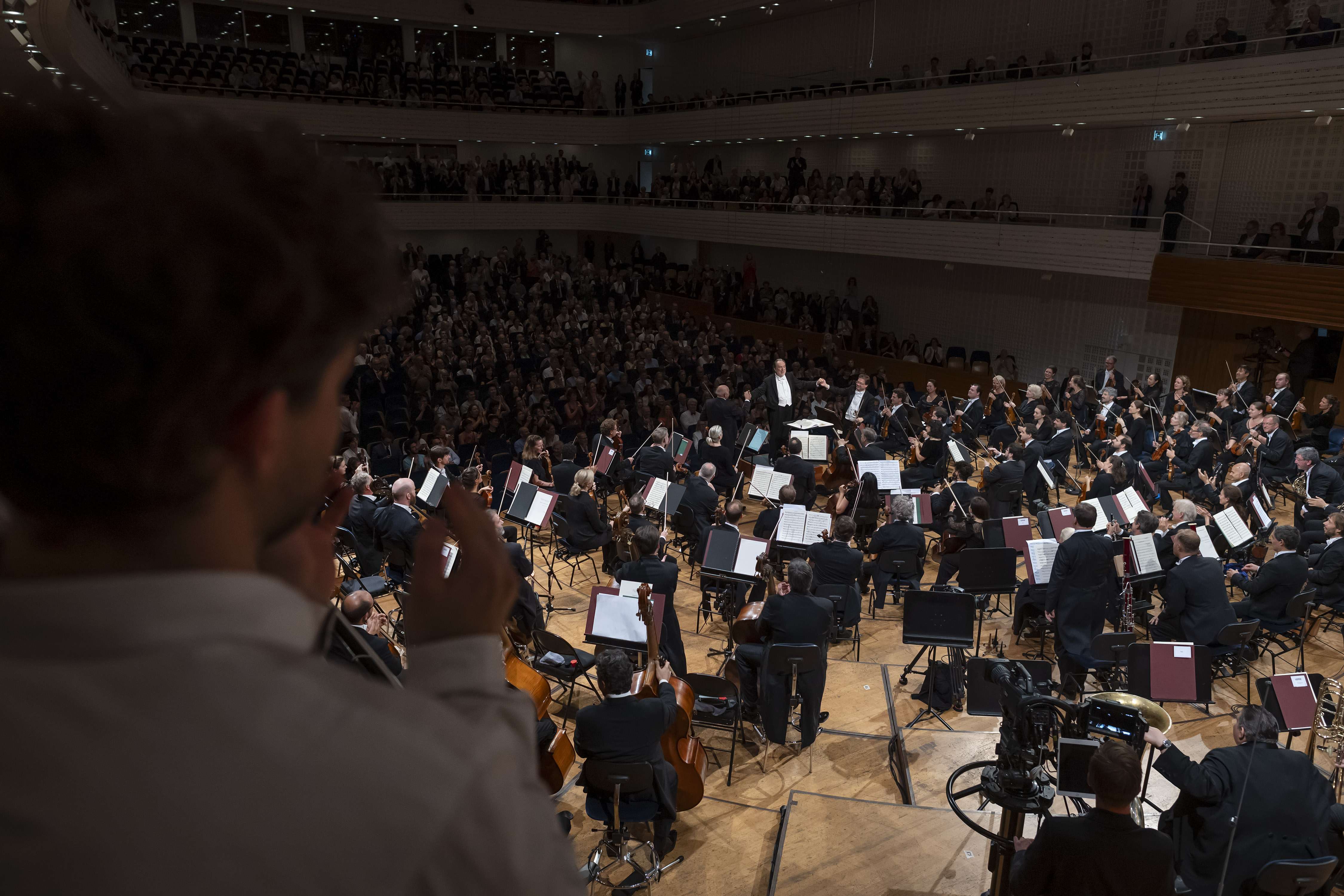 Lucerne Festival Orchestra | Riccardo Chailly | soloists of the Lucerne Festival Orchestra and the Lucerne Festival Contemporary Orchestra (LFCO) - Reich | Gershwin | Bernstein - Summer 2026