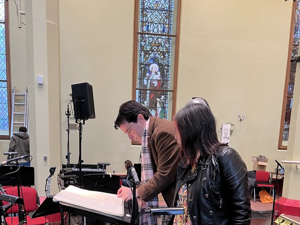 Composer Liza Lim in discussion with conductor Mariano Chiacchiarini