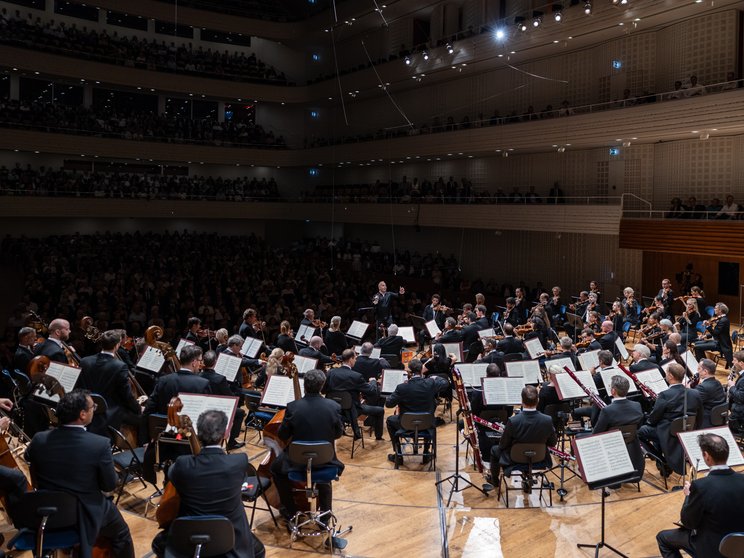 Yannick Nézet-Séguin conducts the Lucerne Festival Orchestra, 2023 © Patrick Hürlimann / Lucerne Festival