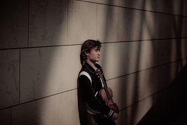 Daniel Lozakovich © Henrik Björlin