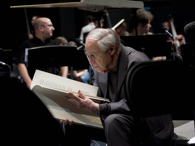 2009: Pierre Boulez bei einer Probe zu Luciano Berios «Sinfonia» mit der Lucerne Festival Academy