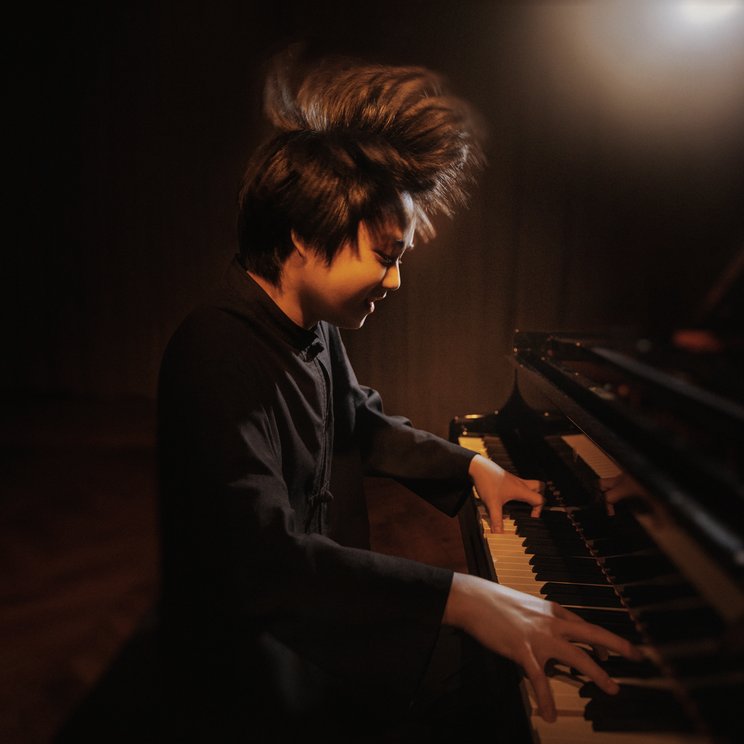 Mao Fujita © Dovile Sermokas/Sony Music Entertainment