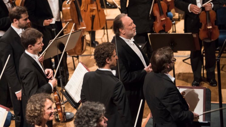 Riccardo Chailly and the Lucerne Festival Orchestra in concert © Priska Ketterer / Lucerne Festival