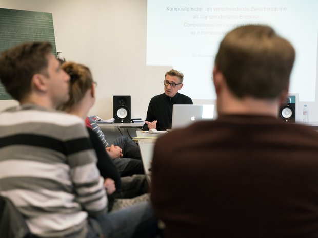 Mark Andre teaches at the Composer Seminar of the Lucerne Festival Academy 2016