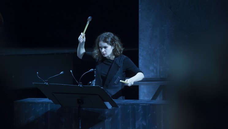 Patricia Kopatchinskaja spielt Galina Ustwolskajas «Dies Irae», 2017 © Priska Ketterer / Lucerne Festival