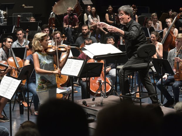 40min mit Anne-Sophie Mutter, Alan Gilbert und der Lucerne Festival Academy, 2016