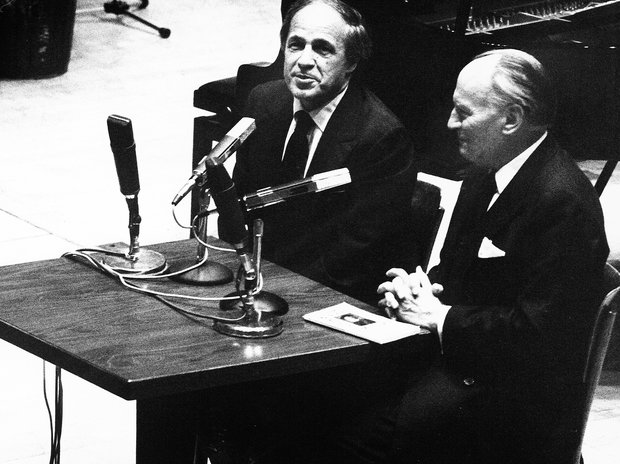 1983: Pierre Boulez und Paul Sacher bei einer Diskussionsveranstaltung