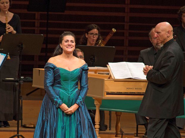 Cecilia Bartoli, begleitet vom Ensemble I Barocchisti unter Diego Fasolis (2014) © Georg Anderhub/Lucerne Festival