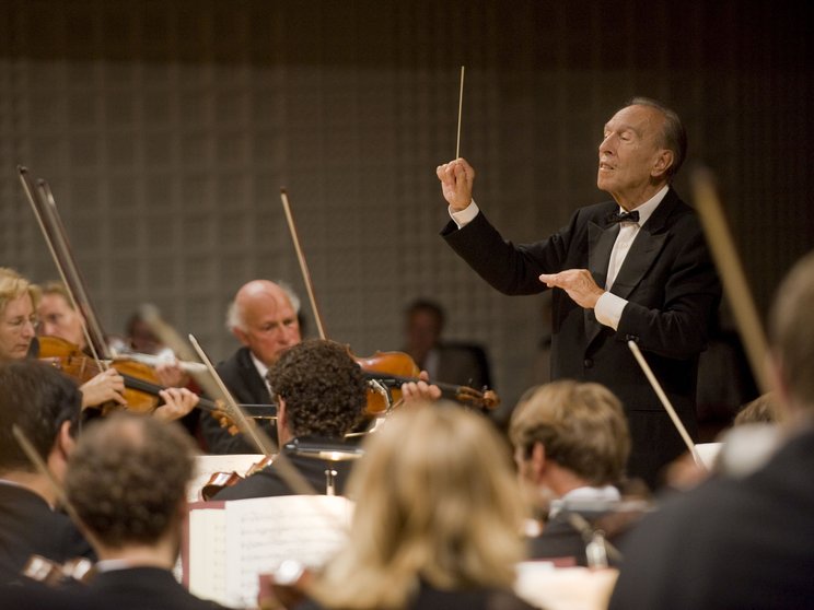 Claudio Abbado dirigiert das Lucerne Festival Orchestra, 2011 © Priska Ketterer / Lucerne Festival