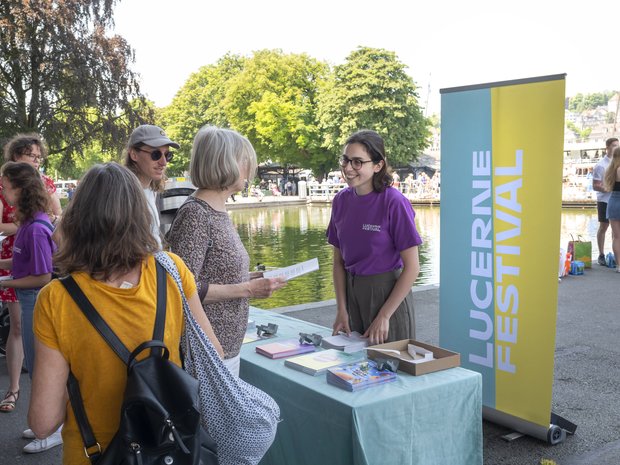Info-Stand von Lucerne Festival