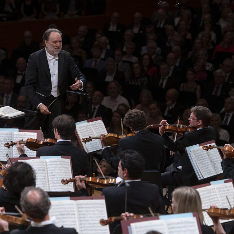 Riccardo Chailly | Lucerne Festival Orchestra © Priska Ketterer/Lucerne Festival