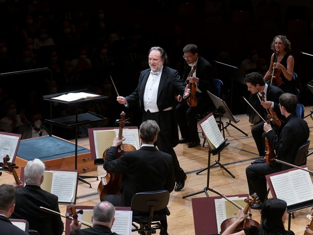 Das Lucerne Festival Orchestra unter der Leitung von Riccardo Chailly (2021) © Peter Fischli/Lucerne Festival