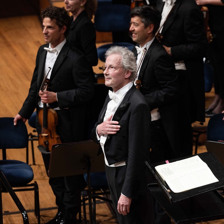 Franz Welser-Möst mit dem Lucerne Festival Orchestra © Manuela Jans/Lucerne Festival