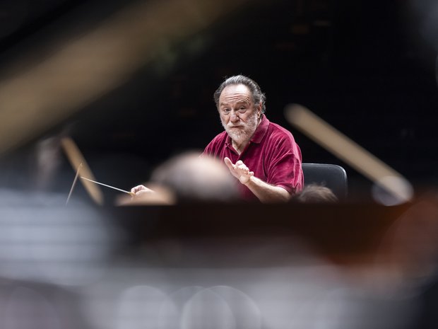 Riccardo Chailly probt mit dem Lucerne Festival Orchestra