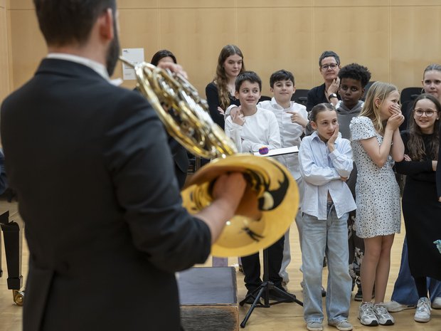 Was der für Töne auf seinem Instrument machen kann...!