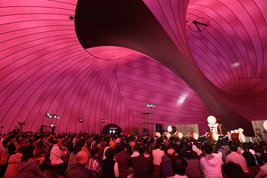 Konzert in der Ark Nova in Fukushima, 2015 © Anish Kapoor, all rights reserved. Foto: Yu Terayama/Lucerne Festival
