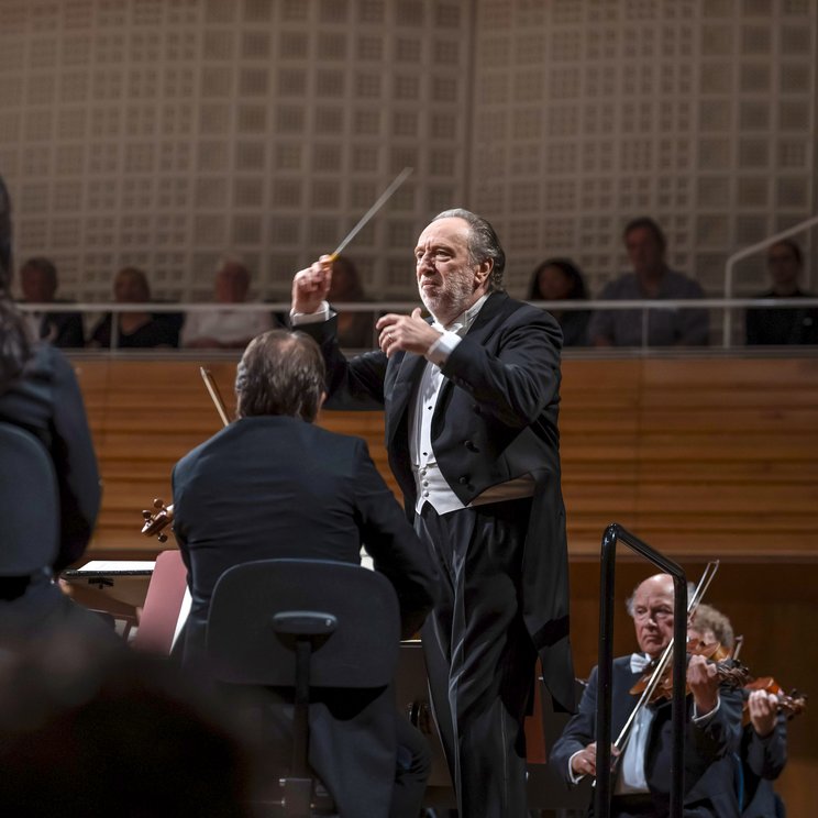 Riccardo Chailly mit dem Lucerne Festival Orchestra © Priska Ketterer/Lucerne Festival