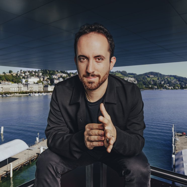 Igor Levit © Thomas Rabsch