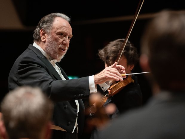 Riccardo Chailly, Chefdirigent des Lucerne Festival Orchestra