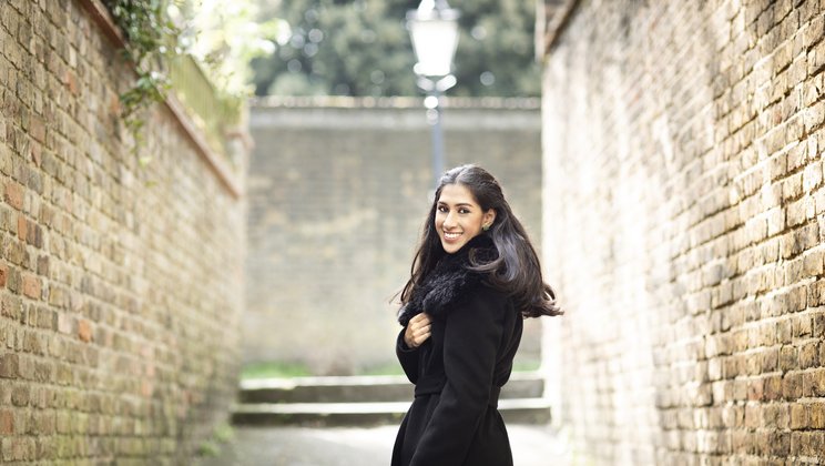 Mishka Rushdie Momen © Benjamin Ealovega