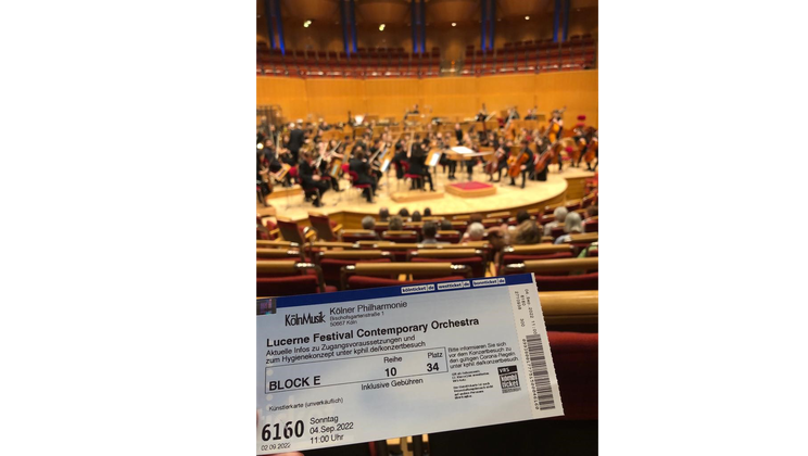 Das Lucerne Festival Contemporary Orchestra spielt in der Kölner Philharmonie © Lea Arnet