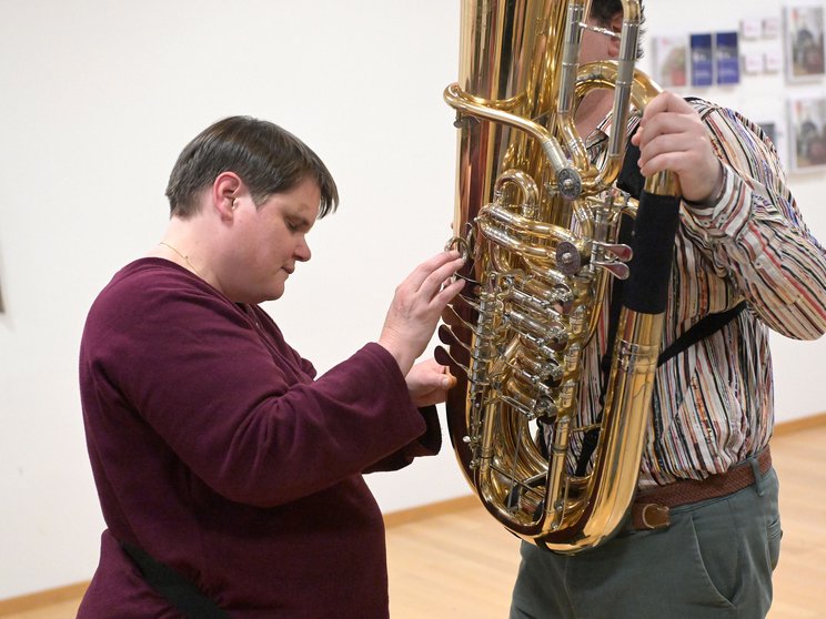 Auf taktiler Entdeckungstour © Peter Fischli / Lucerne Festival