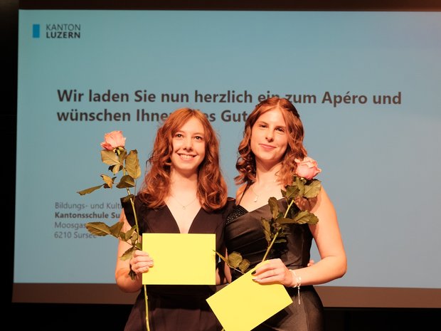 Celina Steinmann and Elena Amstein of Kantonsschule Sursee
