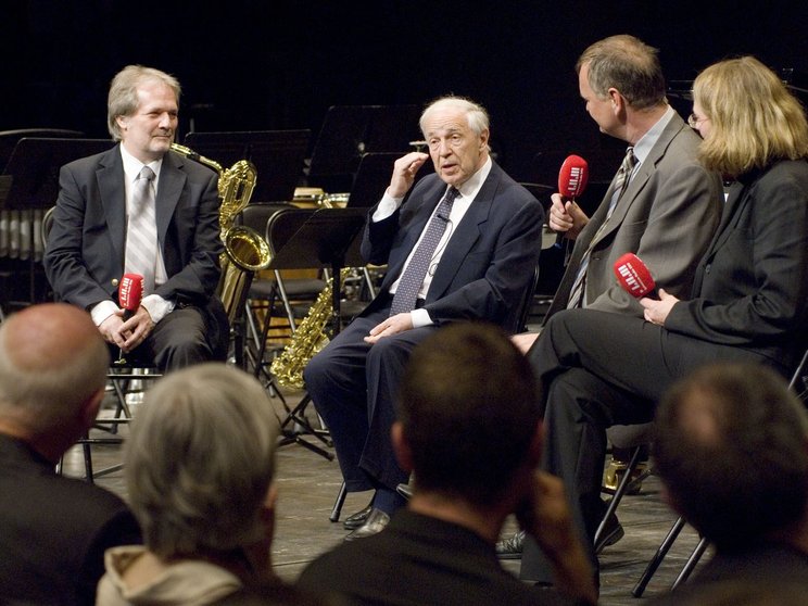 2007: Pierre Boulez mit Péter Eötvös, Andreas Müller-Crepon und Imke Misch im Gespräch zu Stockhausens «Gruppen» © Georg Anderhub / Lucerne Festival