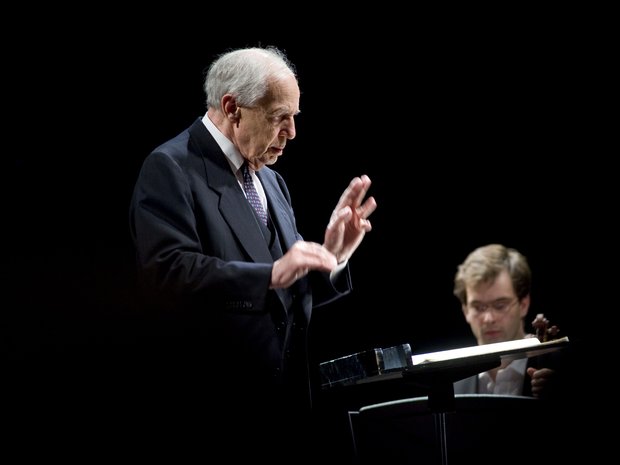2010: Boulez dirigiert das Ensemble der Lucerne Festival Academy