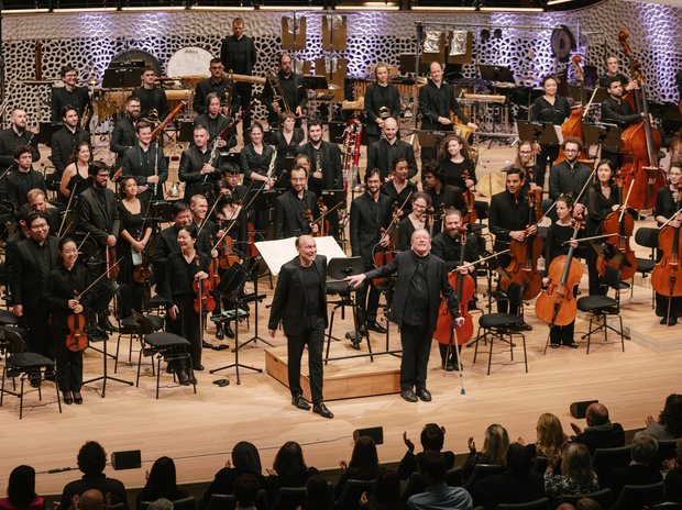 Applaus für Dieter Ammann, Sylvain Cambreling und das Lucerne Festival Contemporary Orchestra (LFCO)