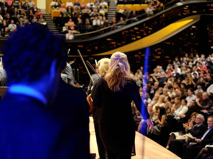Das Lucerne Festival Orchestra in der Philharmonie de Paris (2015) © Geoffroy Schied / Lucerne Festival