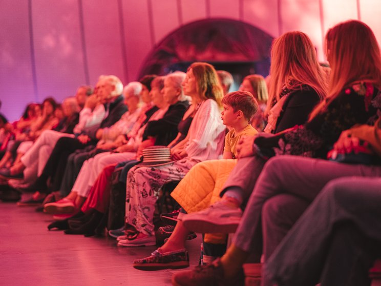 Applaus bei den Ark Nova Family Days © Anish Kapoor all rights reserved. Photo: Mathyas Kurmann / Lucerne Festival