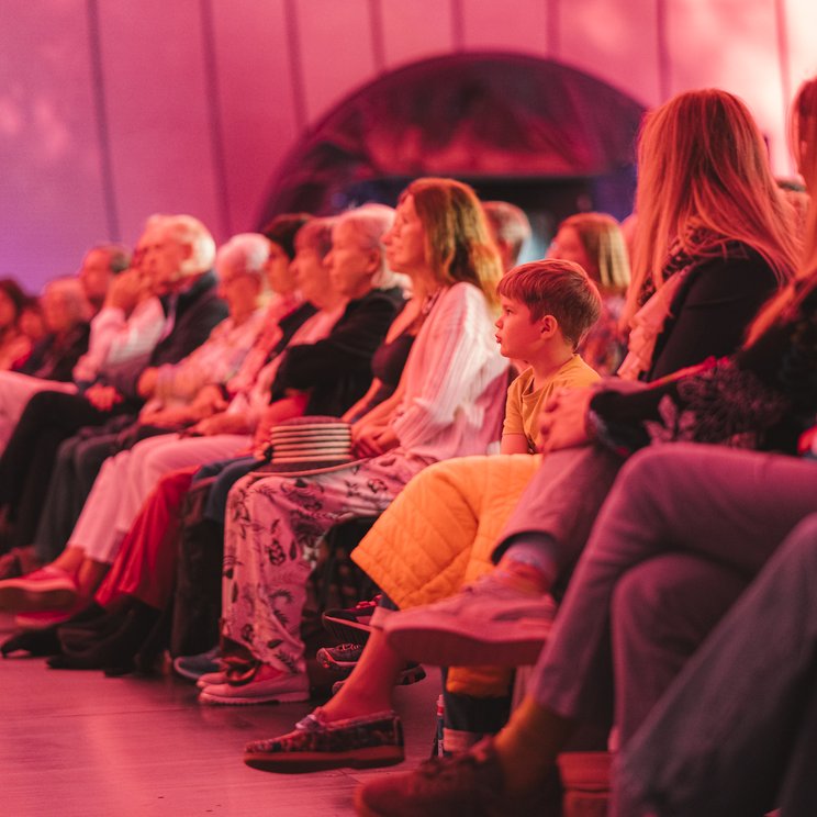 Applaus bei den Ark Nova Family Days © Anish Kapoor all rights reserved. Photo: Mathyas Kurmann / Lucerne Festival