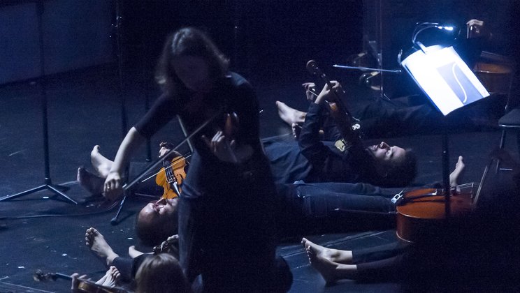 Patricia Kopatchinskajas inszeniertes Konzert «Dies Irae», 2017 © Priska Ketterer / Lucerne Festival